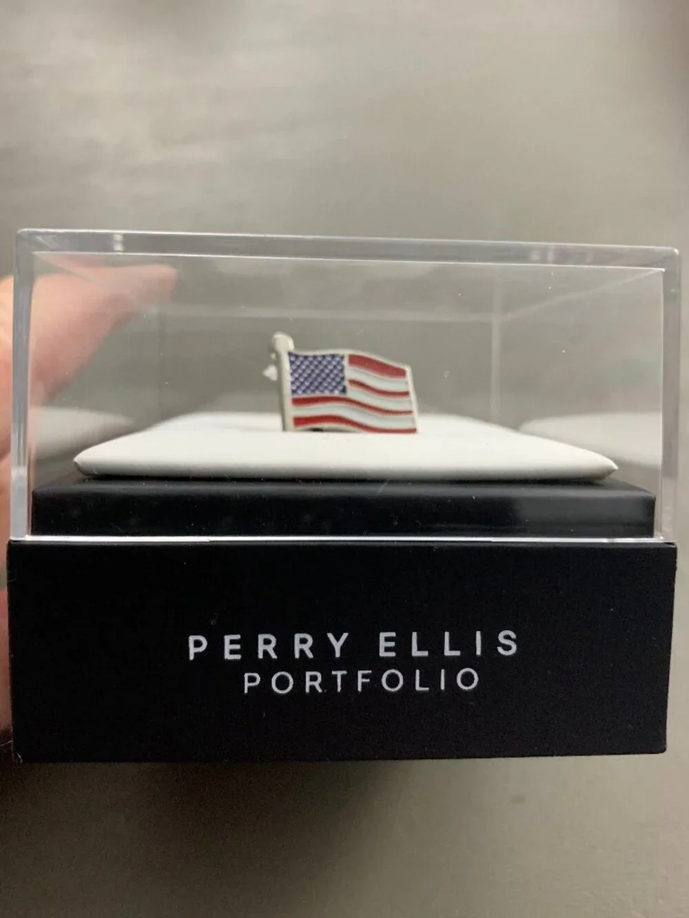 Perry Ellis perry ellis