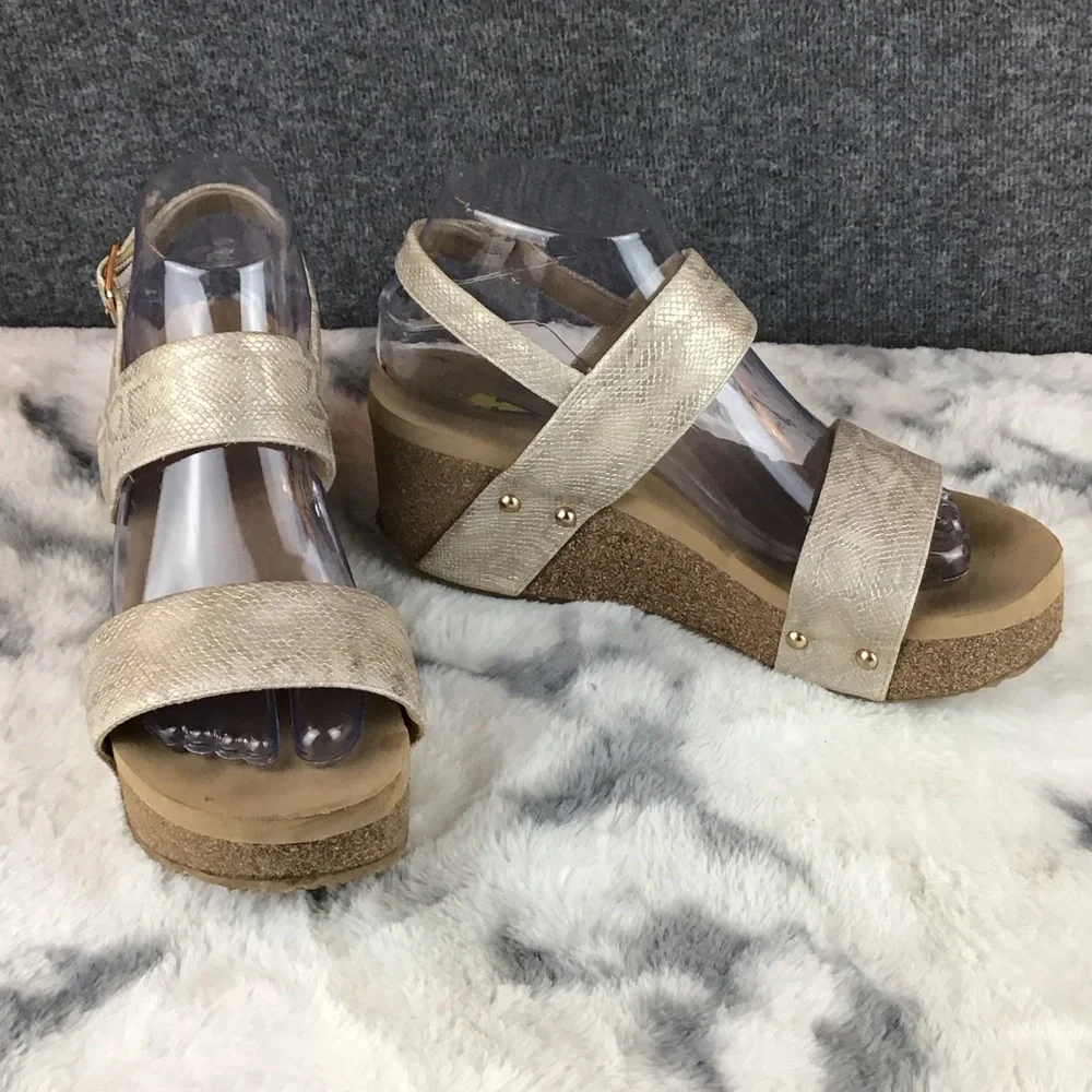 Volatile Women’s‎ Tory Faux Leather Snake Print Wedge Sandals Sz 8