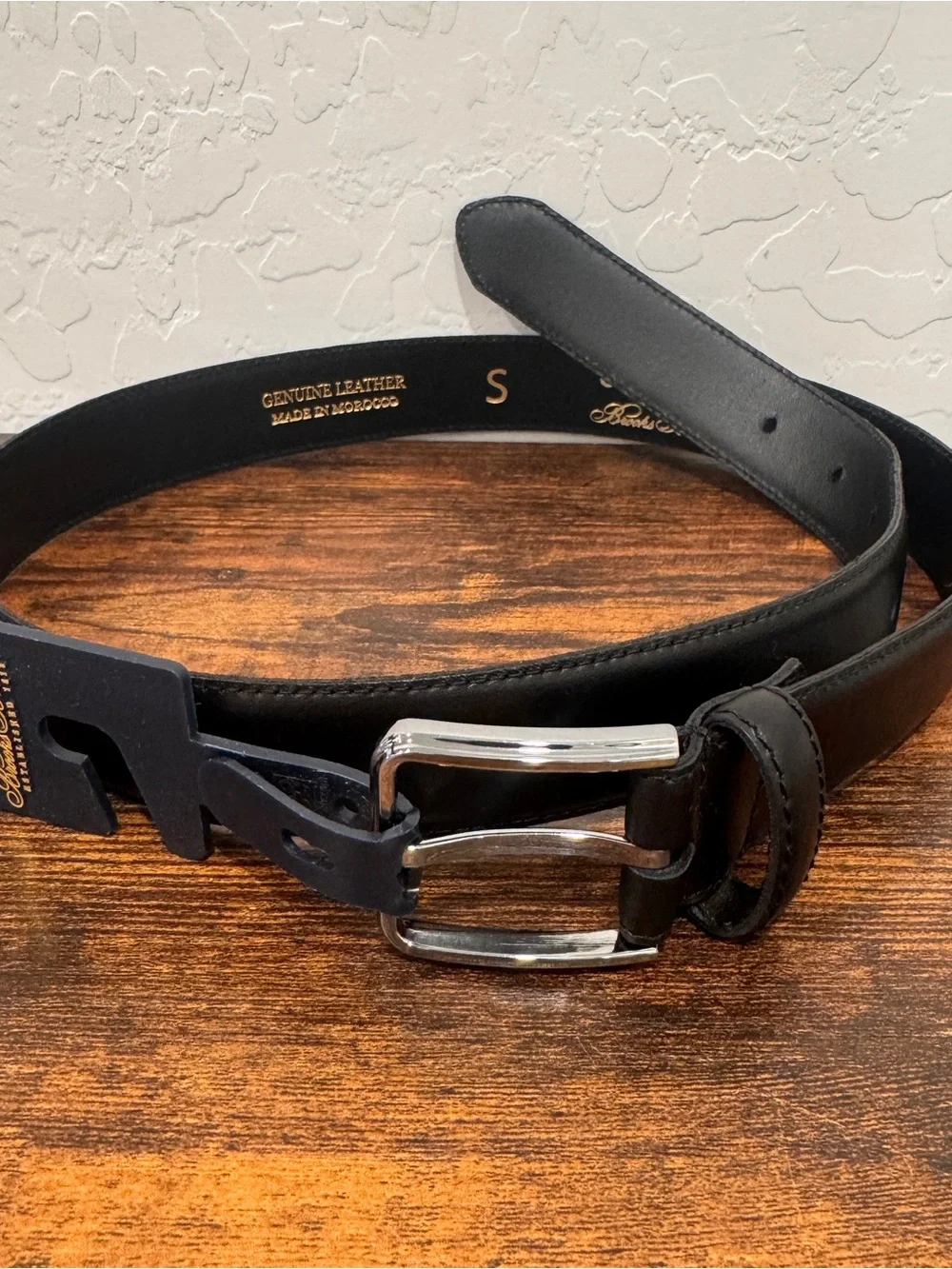 United By Brooks Brothers Leather Belt Black Mens Small NWT