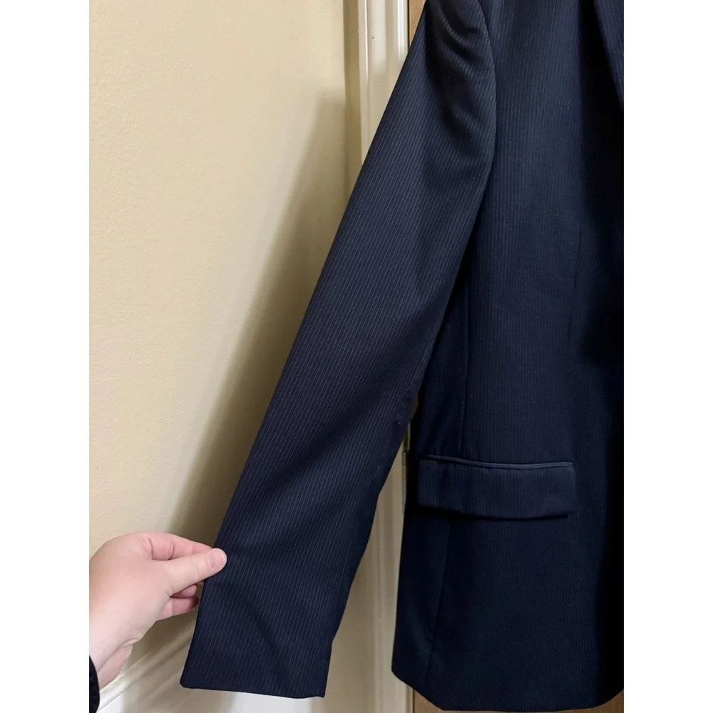 Perry Ellis preowned great