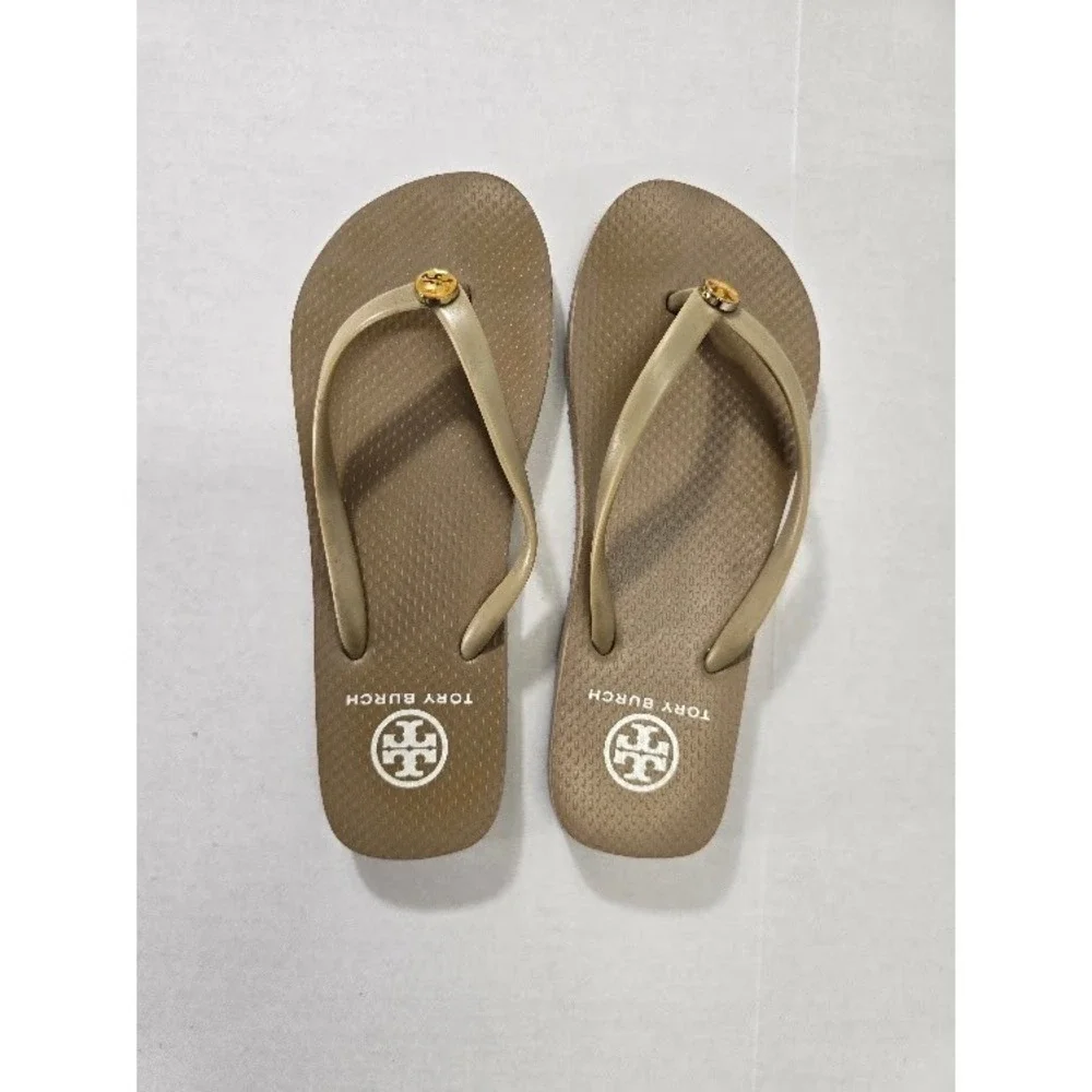 Tory Burch Flip Flop Sandals Womens  9 Tan Logo Medallion Thong