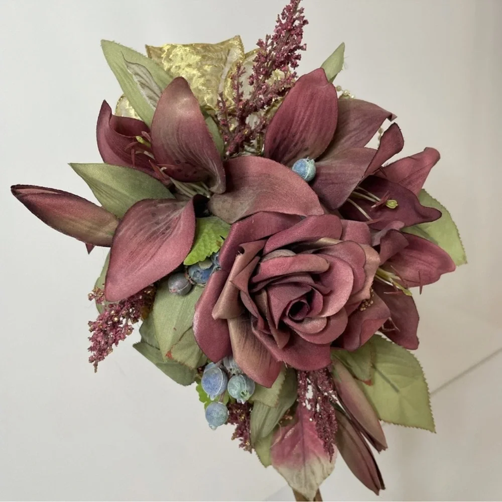 Hand Crafted insure decor ribbon