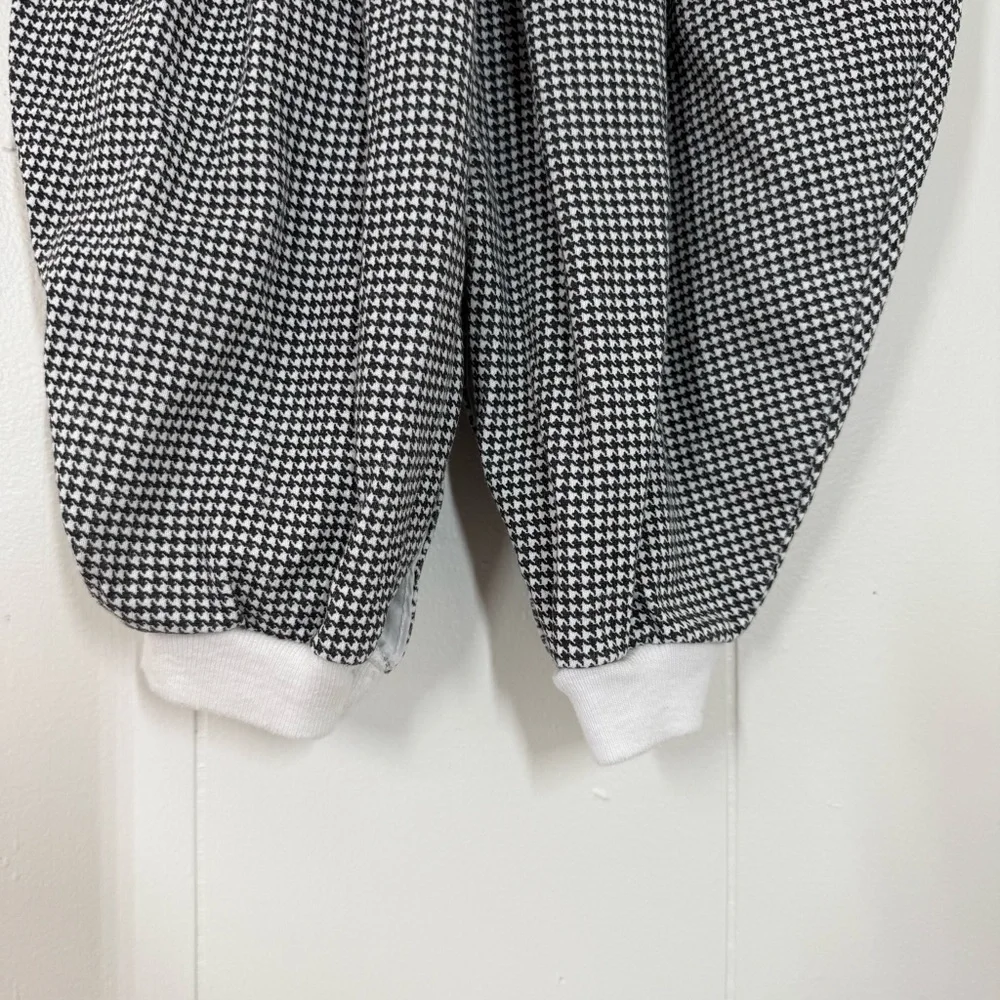 Peanuts vintage houndstooth