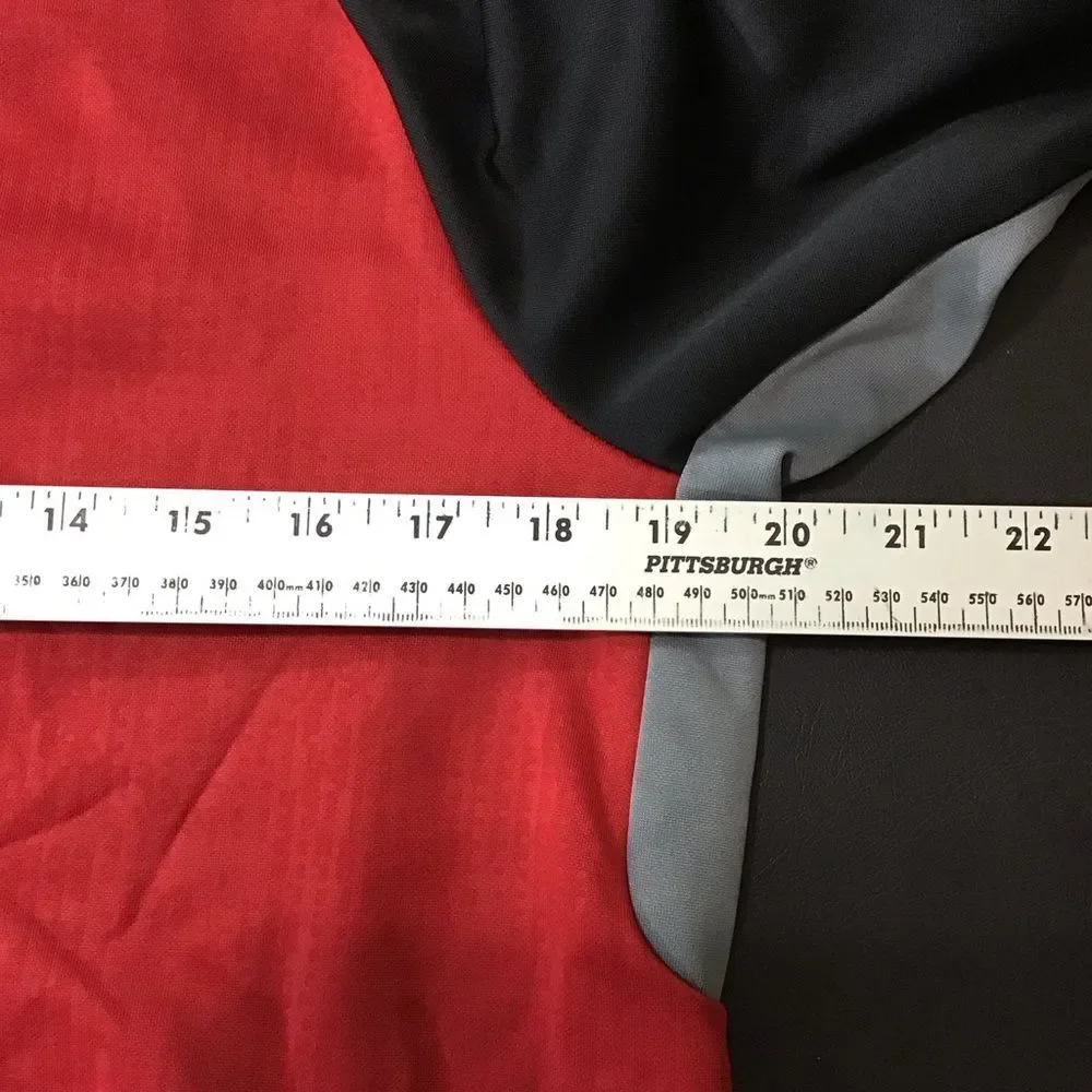 Nike pockets full