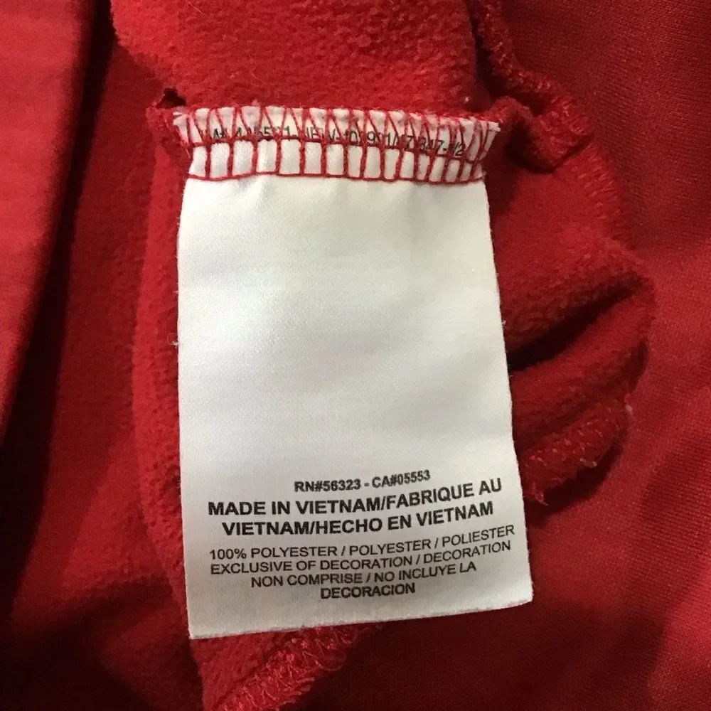 Nike pockets full
