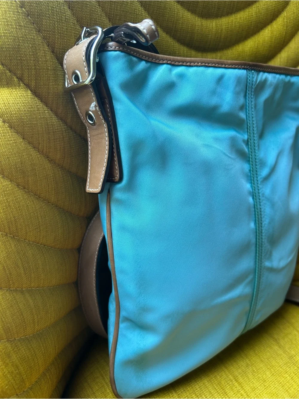 Coach stylish turquoise