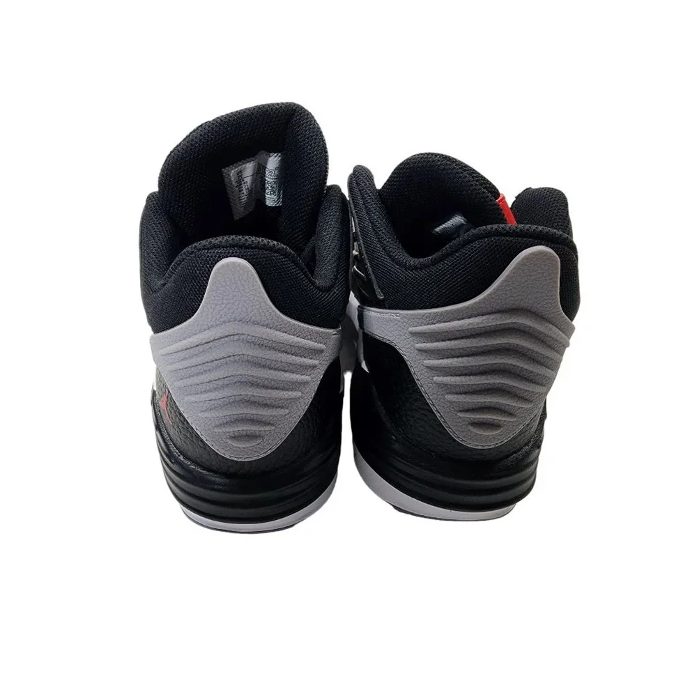 Air Jordan Max Aura 5 Sz‎ 7Y Basketball Shoes DZ4352-061 Black White Red