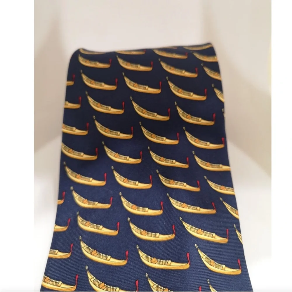 N/A navy blue