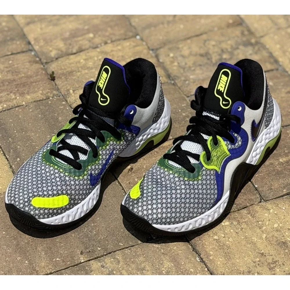 Nike renew elevate