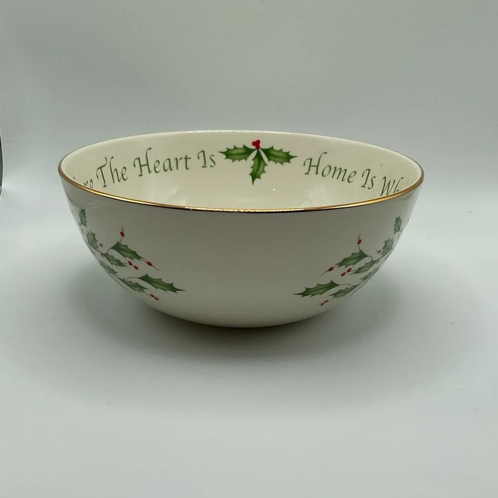 Lenox holiday serving