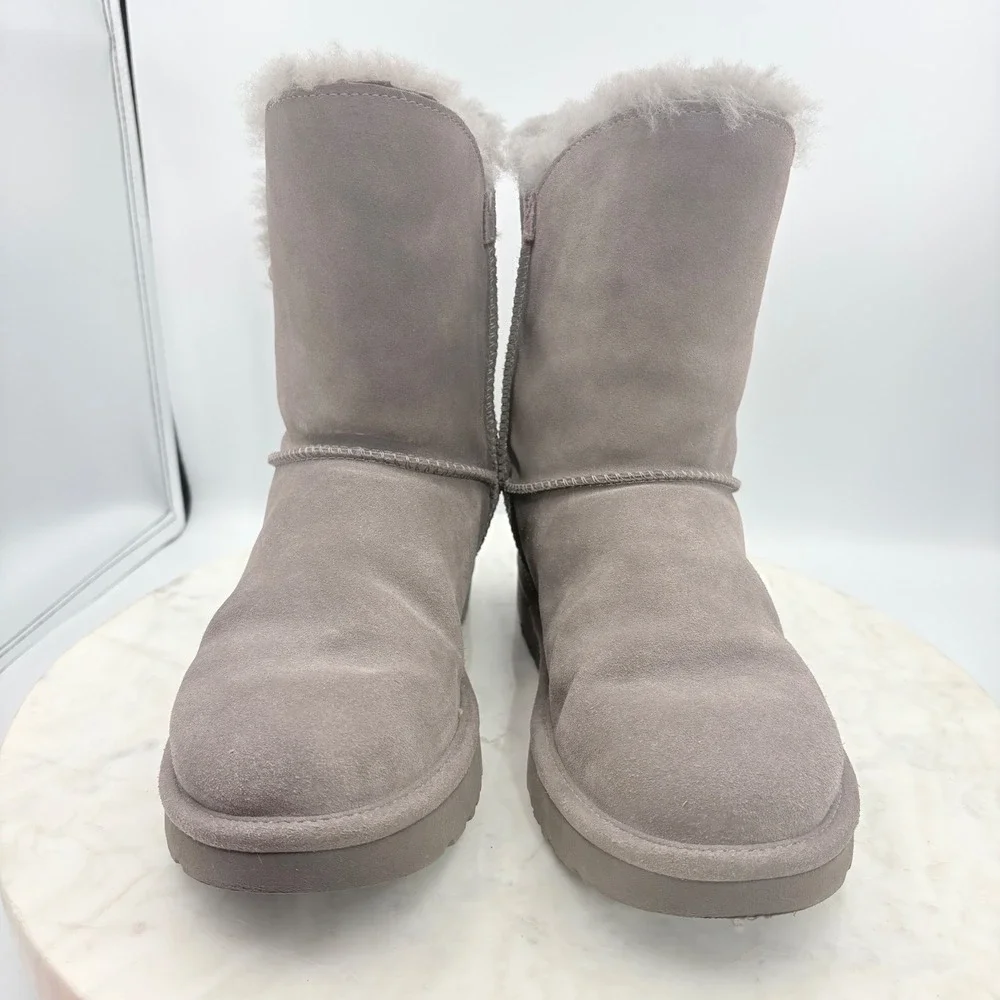 UGG gita shearling