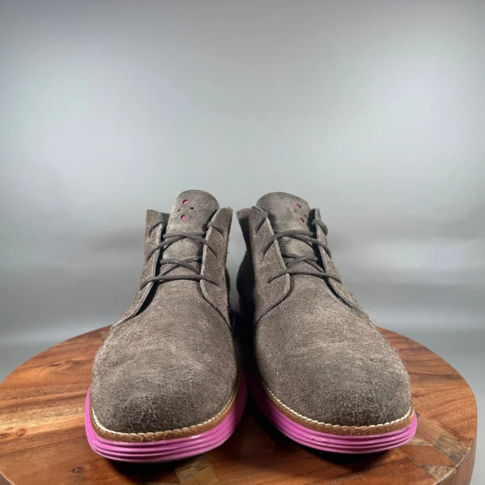 Cole Haan Lunargrand Chukka Mens 9 Gray Suede Pink Lunarlon Sole Boots C11186