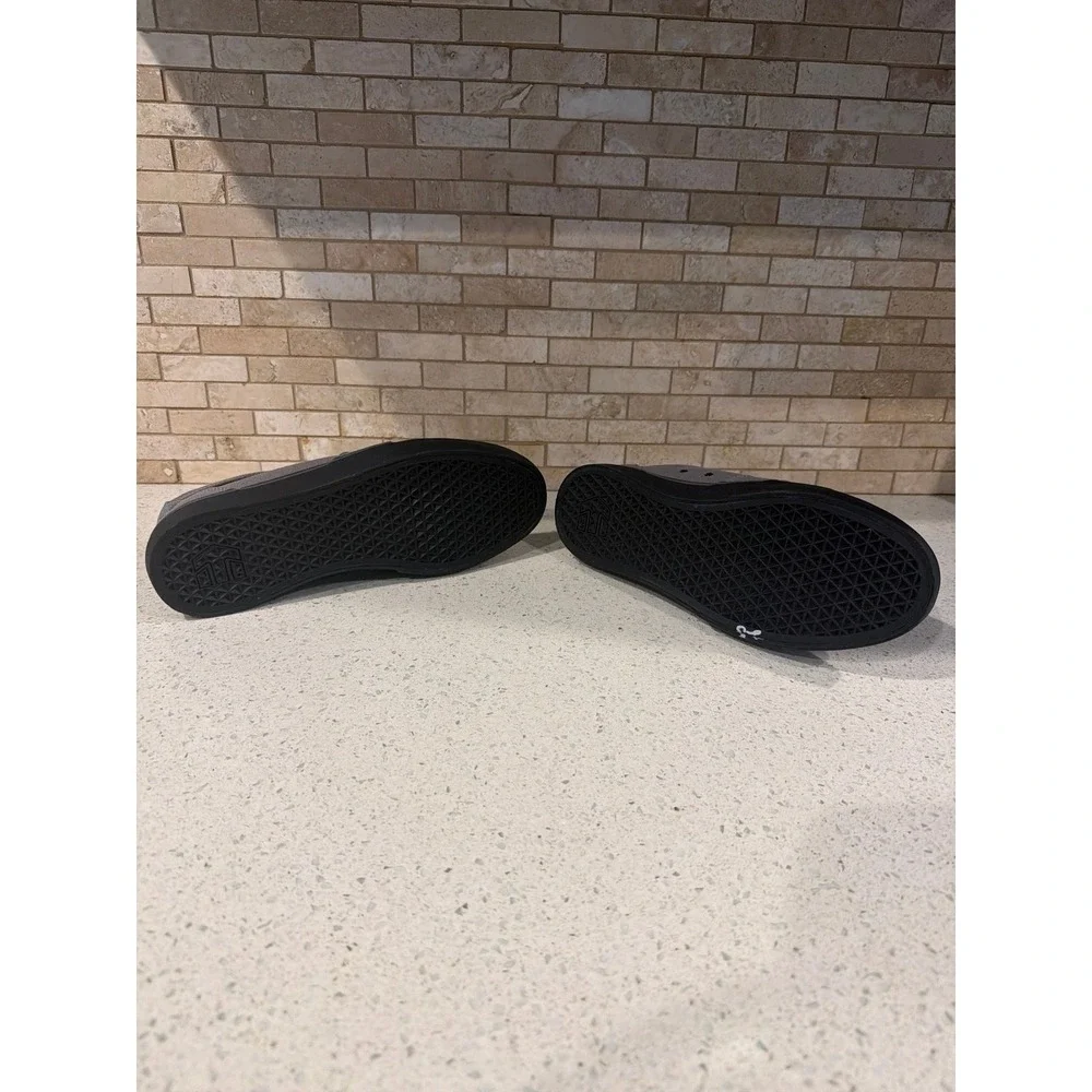 Etnies skater gray