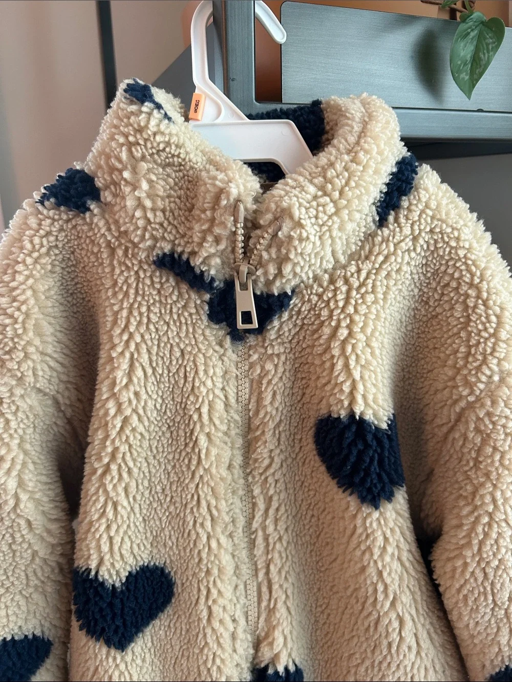 Zara plush cream