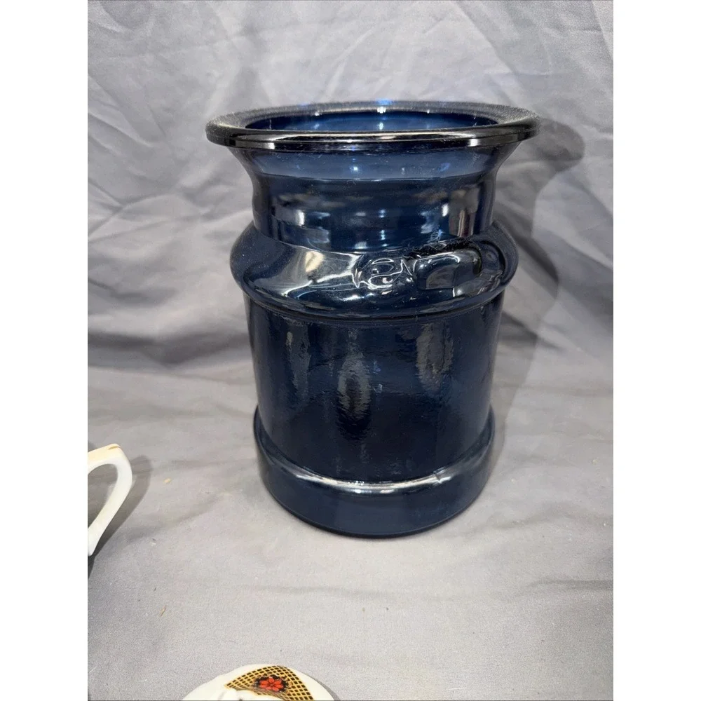 Vintage LE Smith Glass Cream Milk Can Canister Storage Cookie Jar Blue No Lid‎