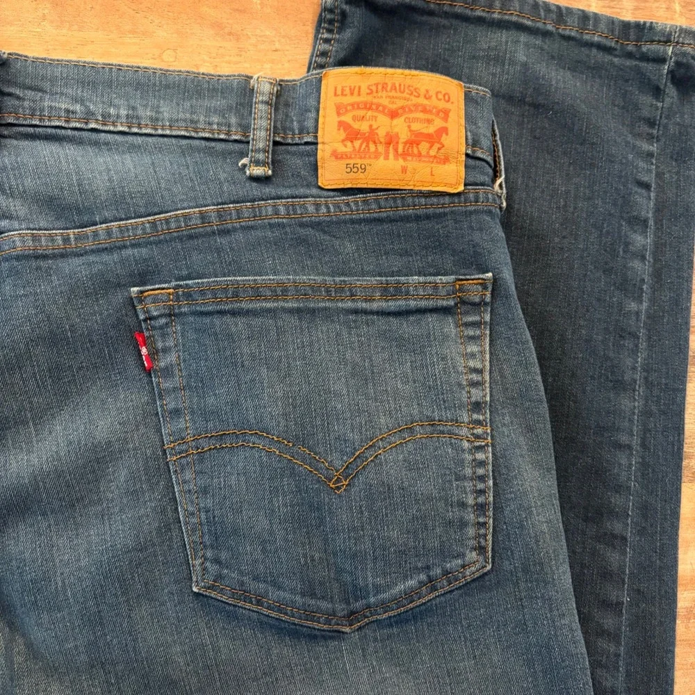 Levis levi 559