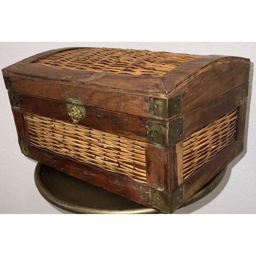 Accent this vintage