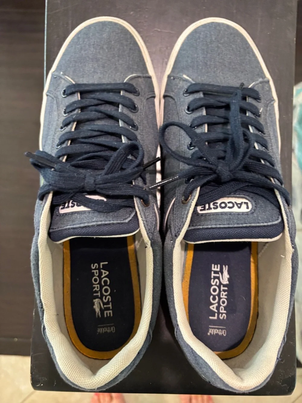 Lacoste lace up