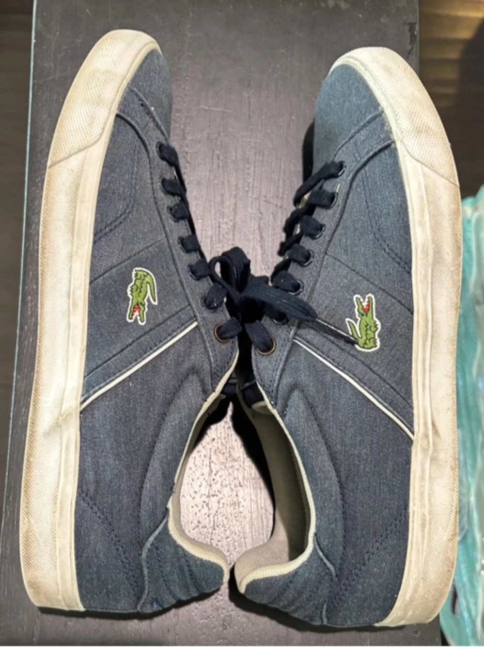 Lacoste lace up