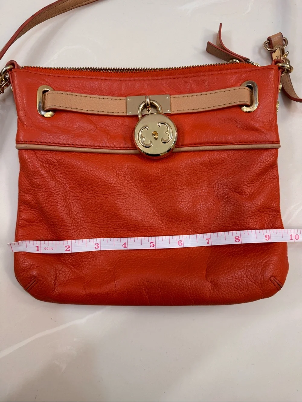 Emma Fox compact orange