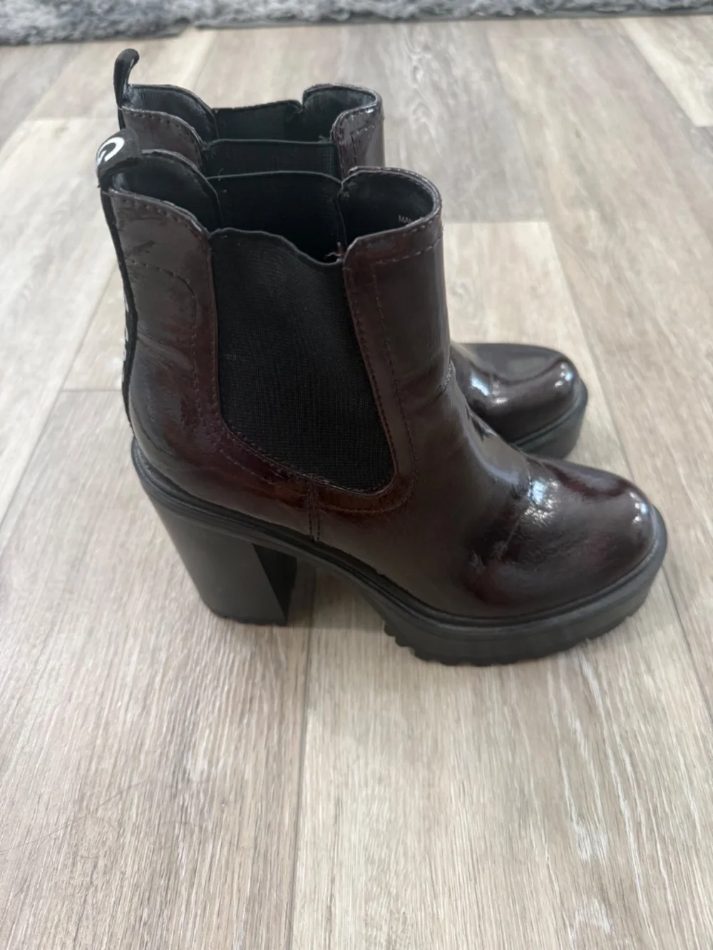GBG Los Angeles product pair