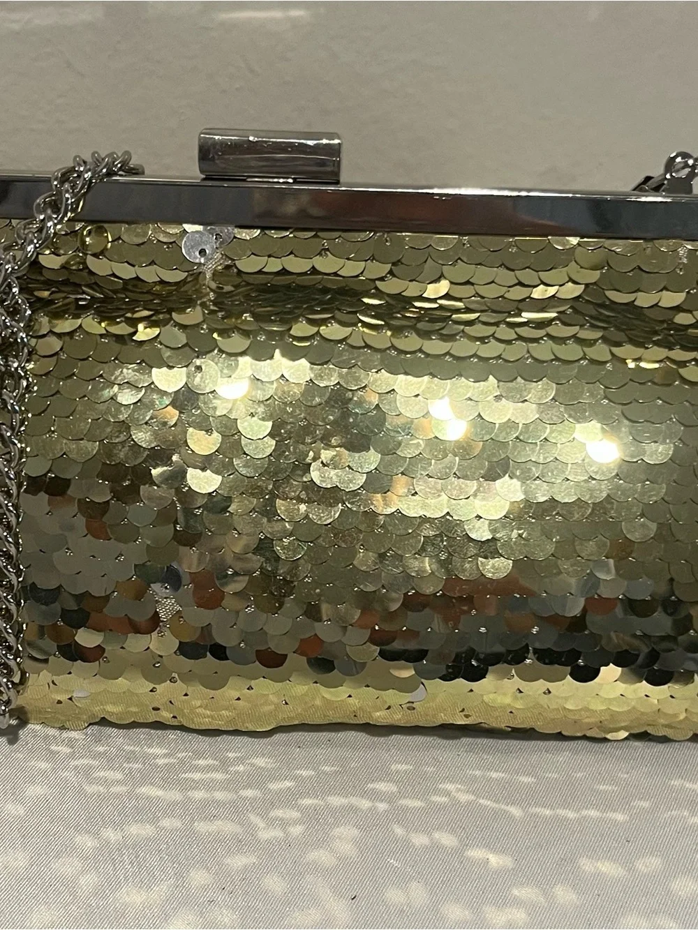 Ellian elegant gold