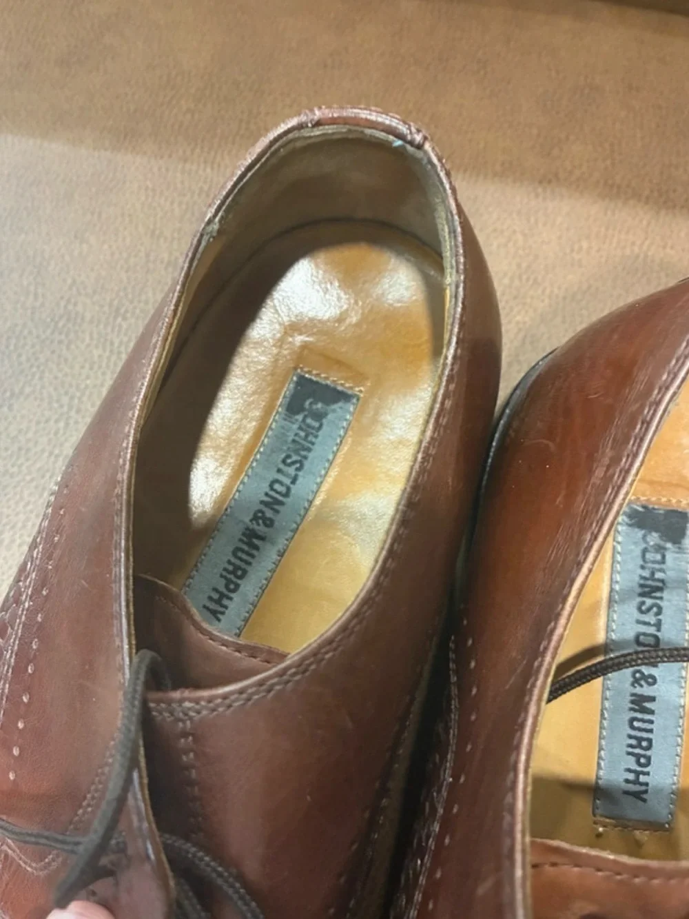 Johstons & murphy classic lace