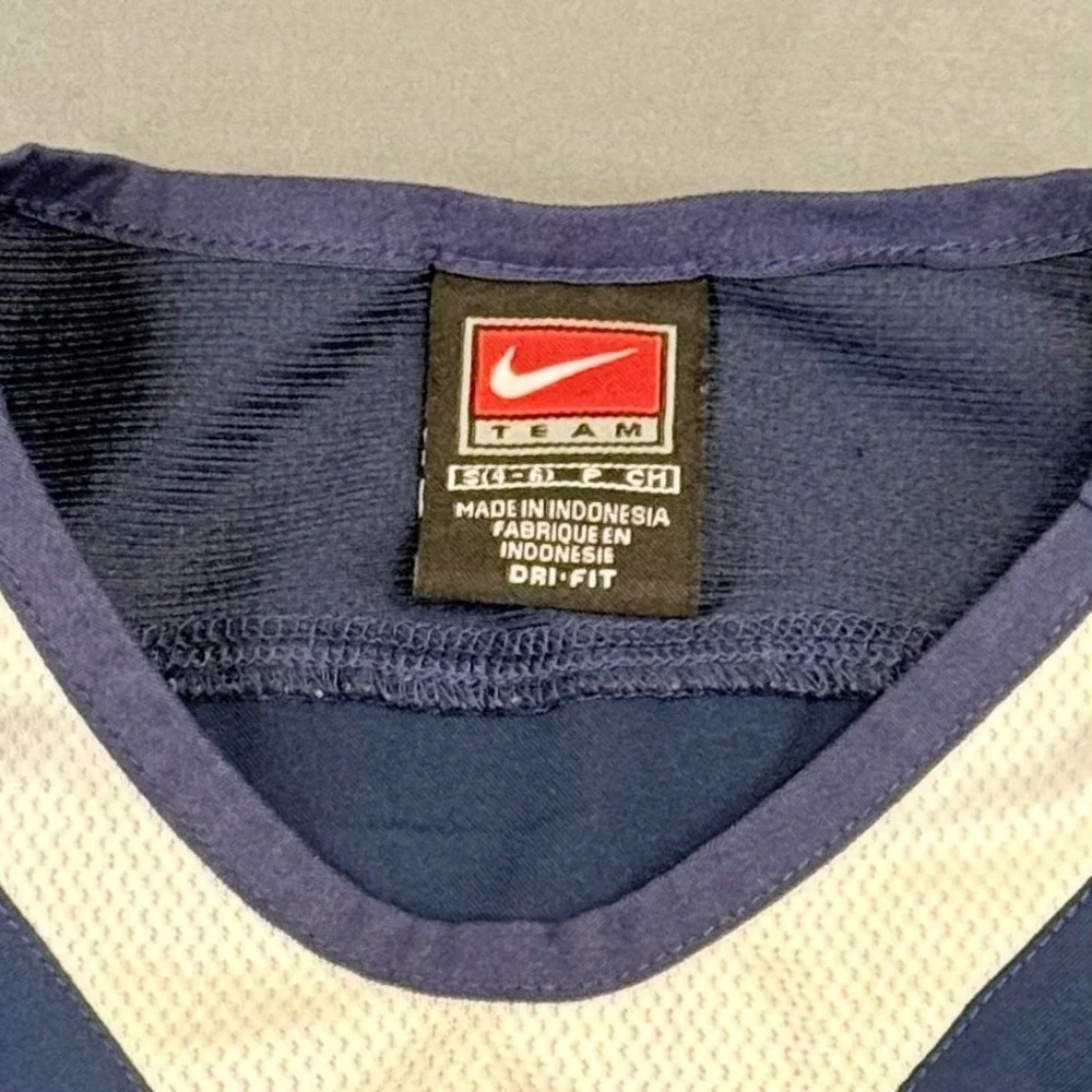 Nike team dri