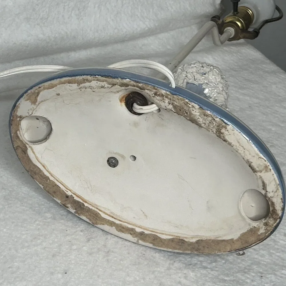 Unbranded vintage white