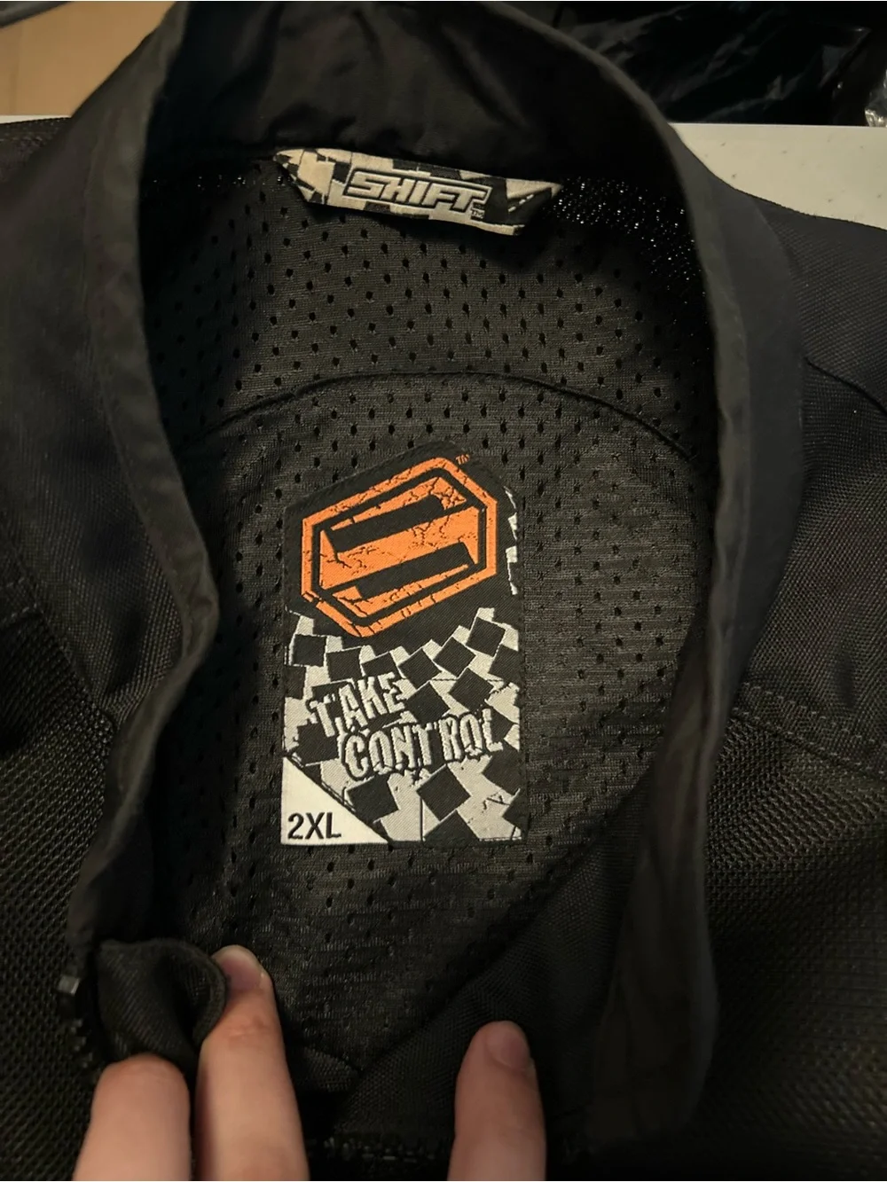 Shift durable black