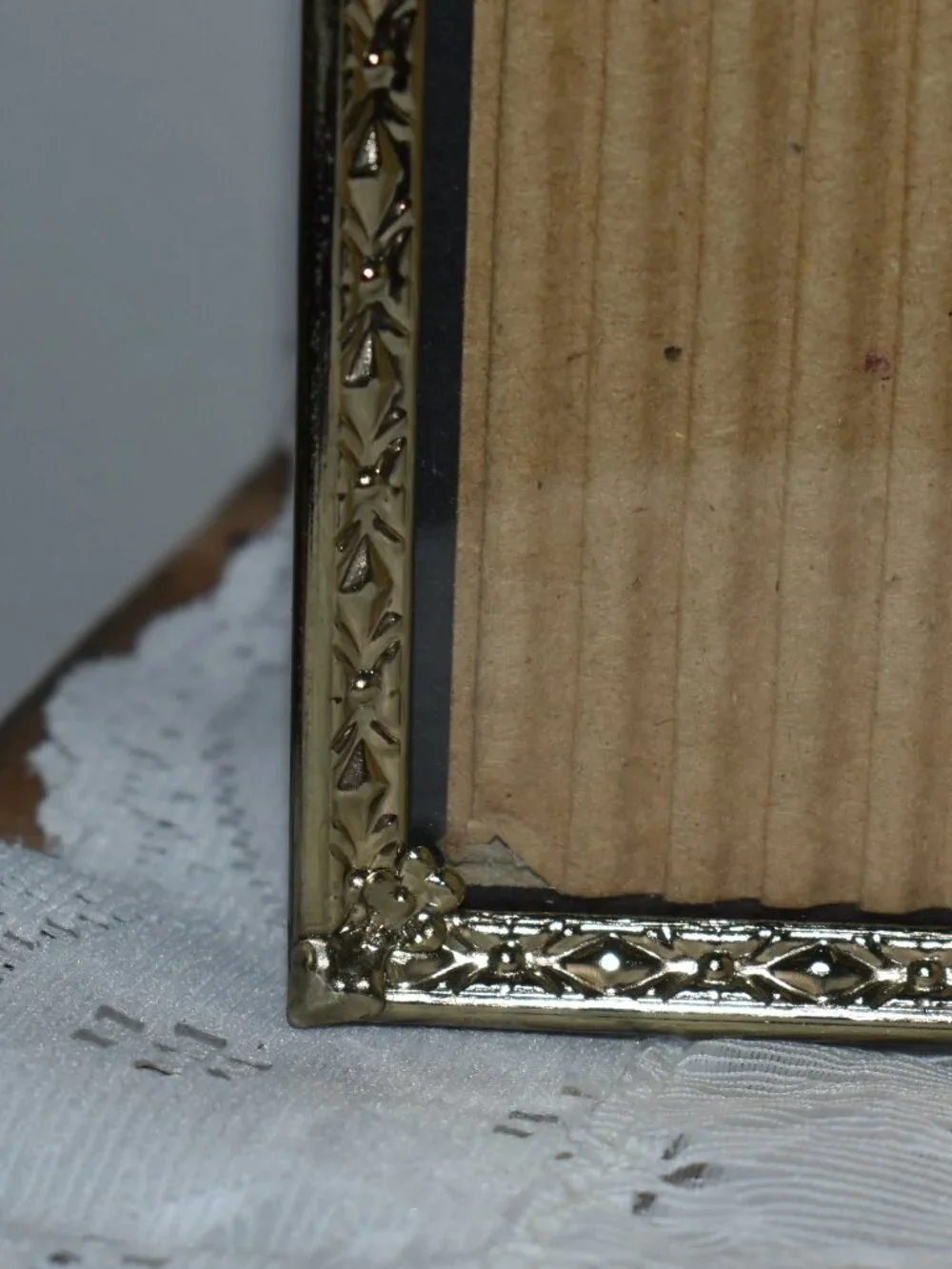 N/A vintage hinged