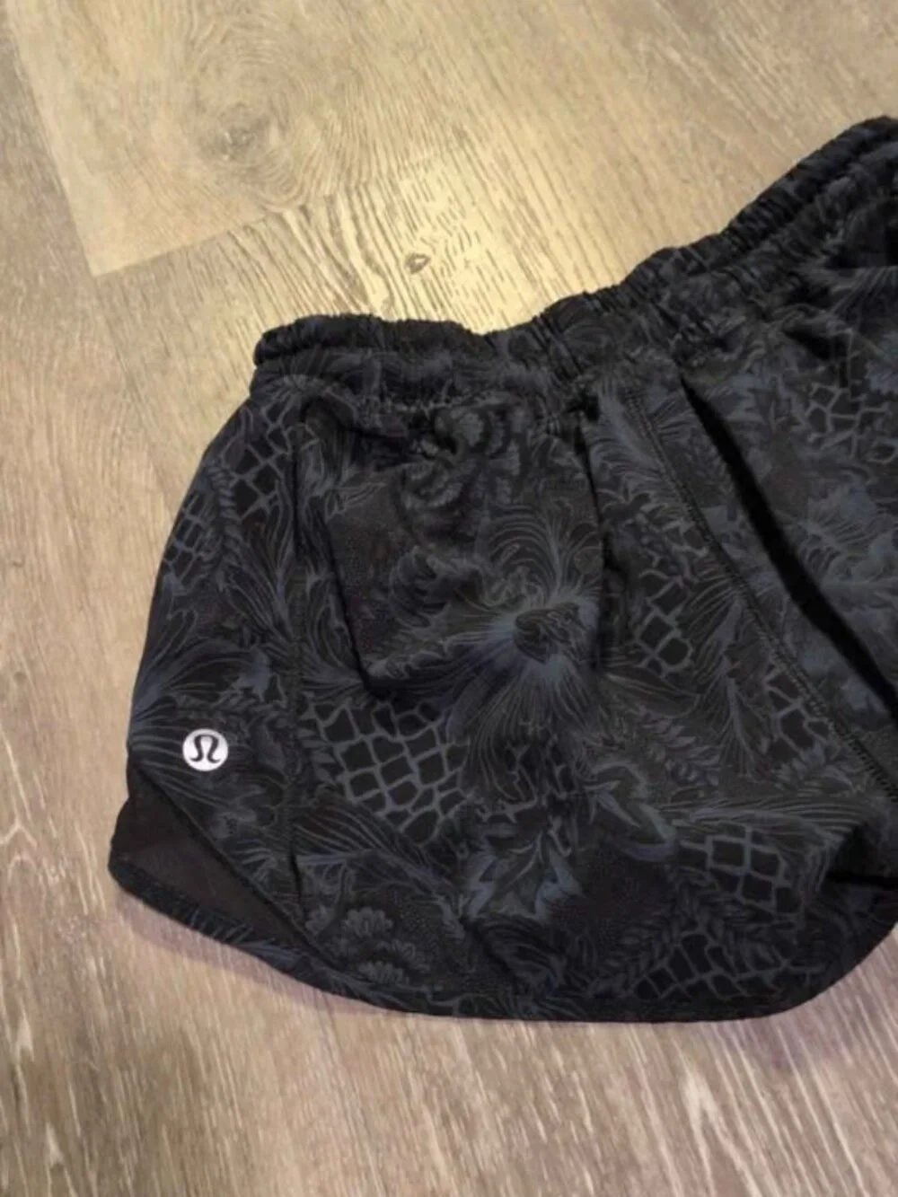 lululemon athletica lululemon hotty