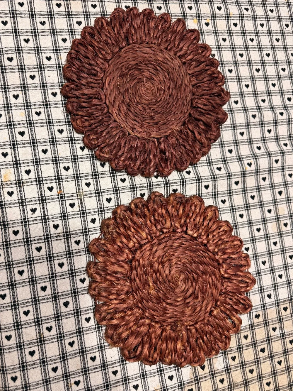Vintage Woven Raffia Art Sunflower Trivets (set of 2)