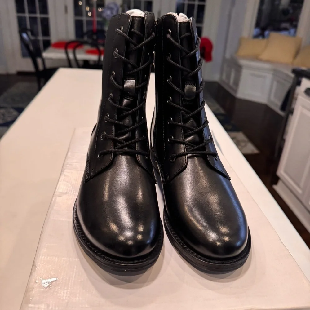 Josef Seibel brand new