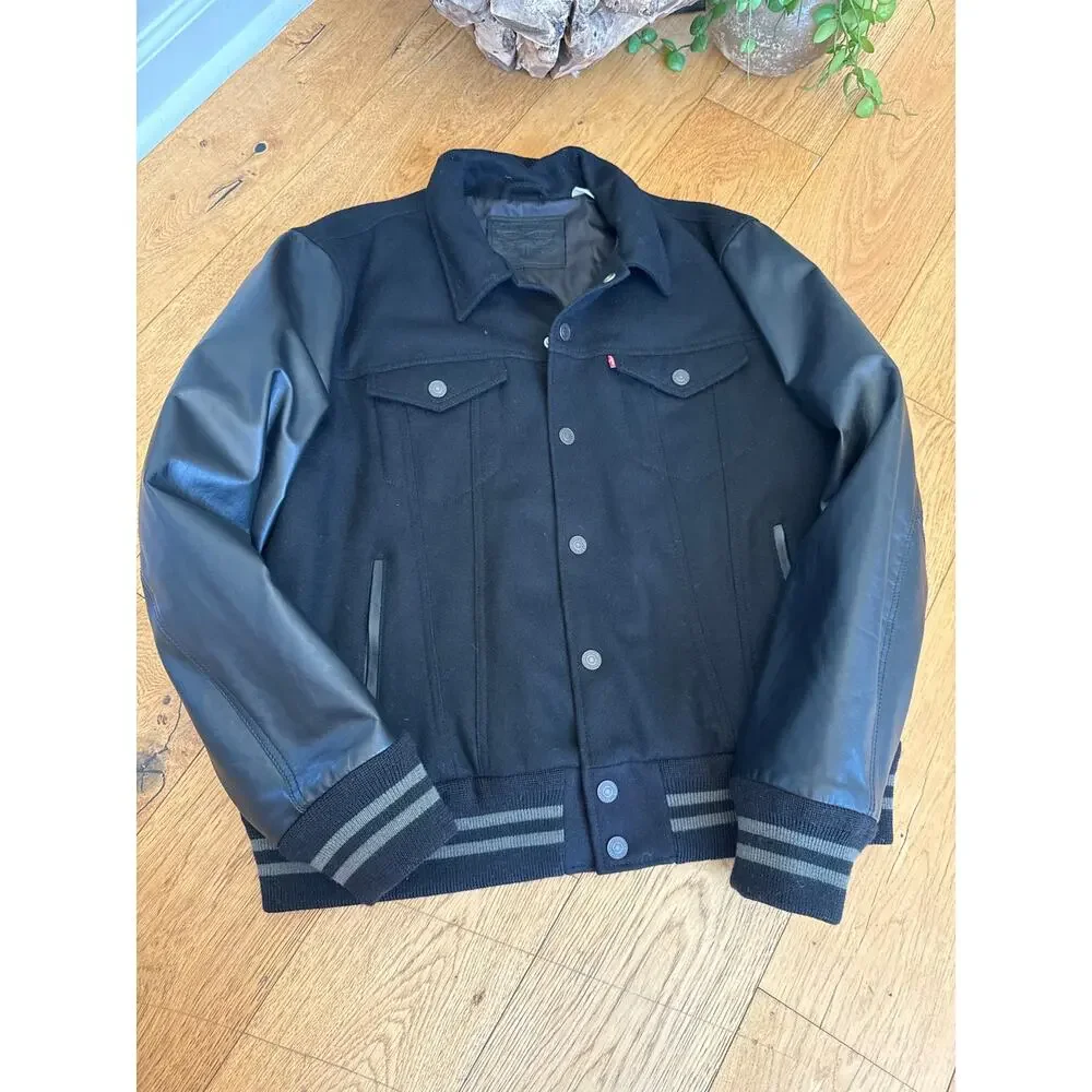 Levis color there jacket