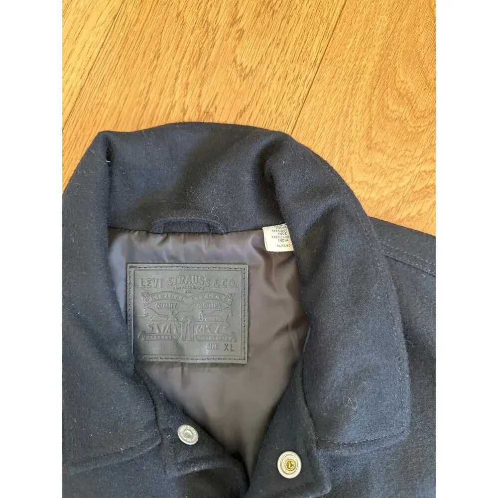 Levis wool chest