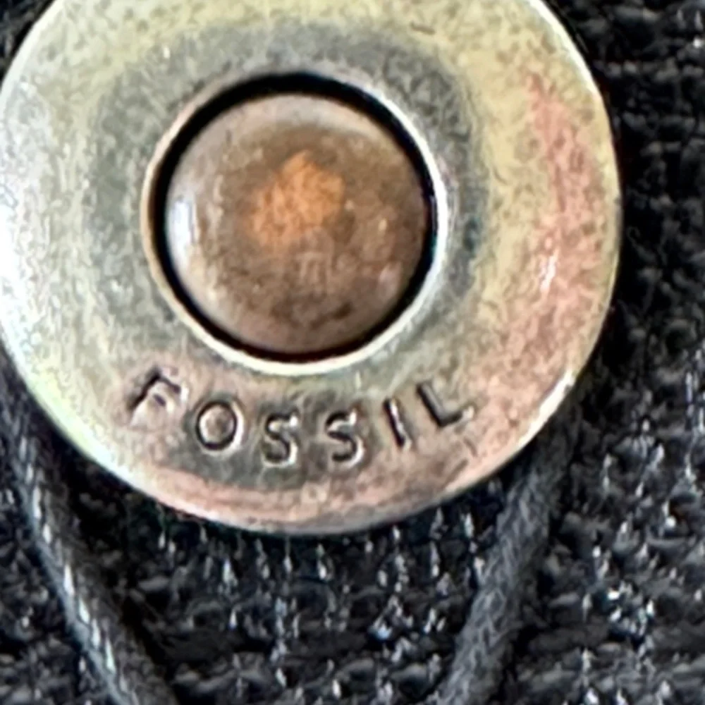 Fossil stylish black