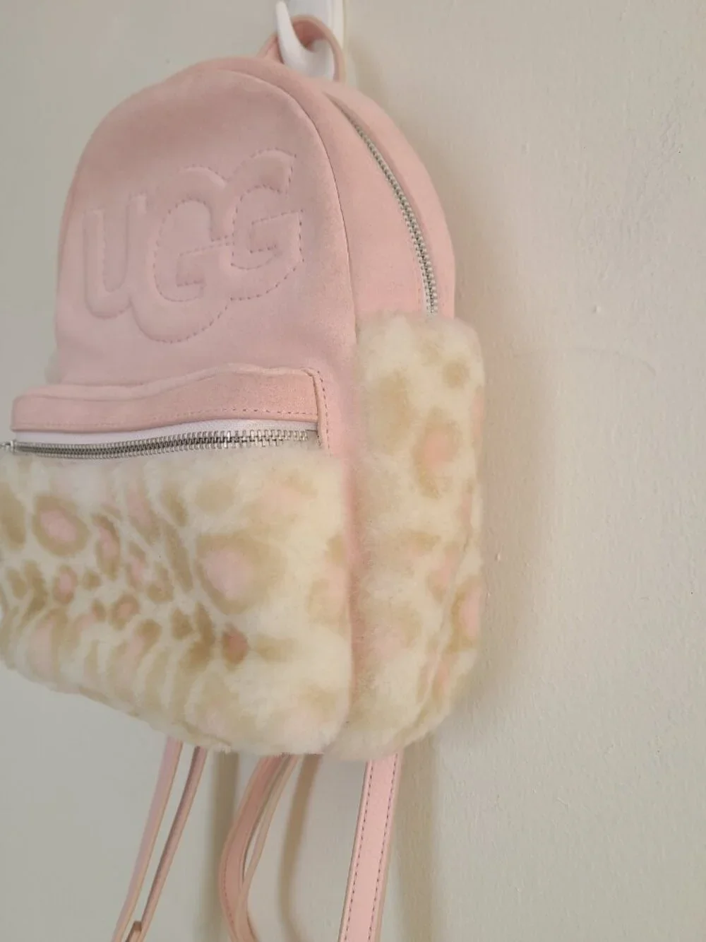 UGG very good