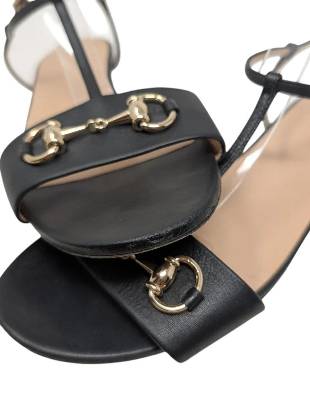 Gucci elegant strap