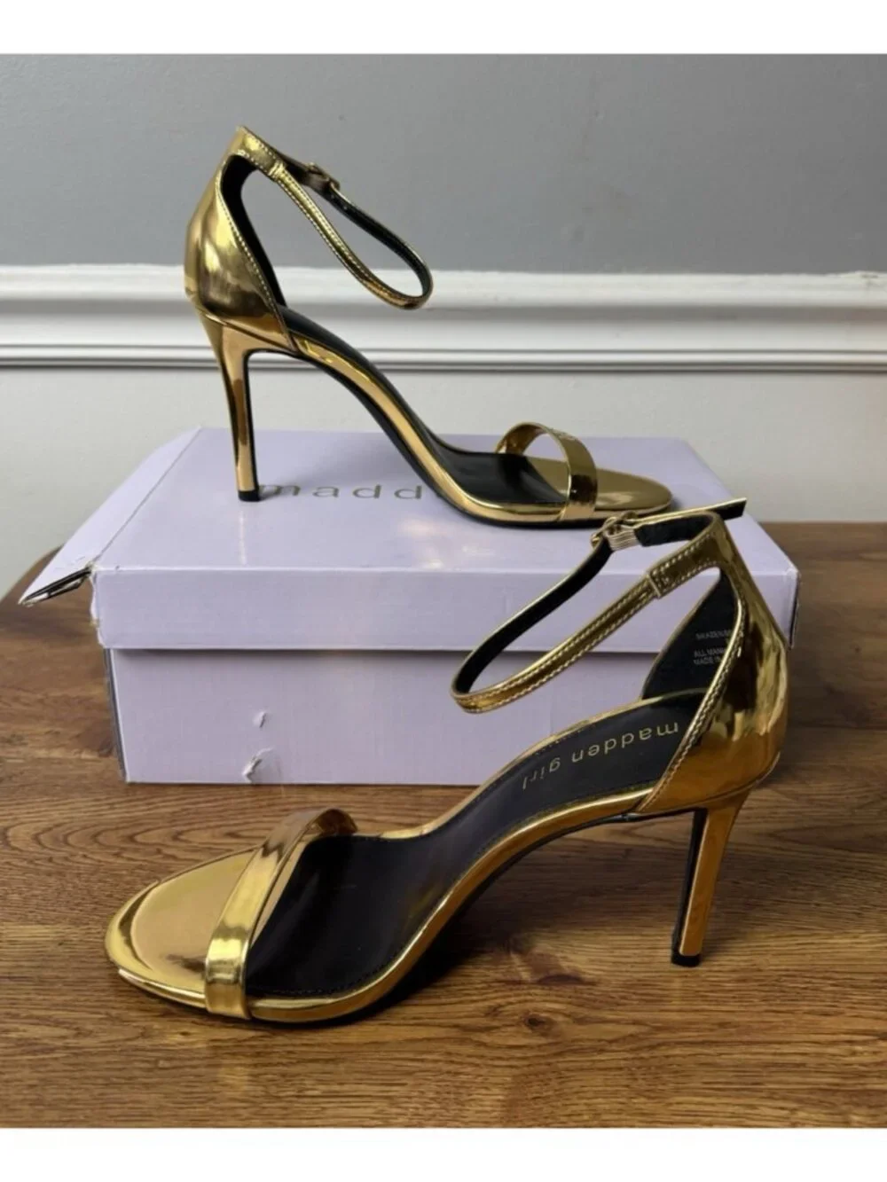 Madden Girl Brazen Two-Piece Stiletto Gold Size 8