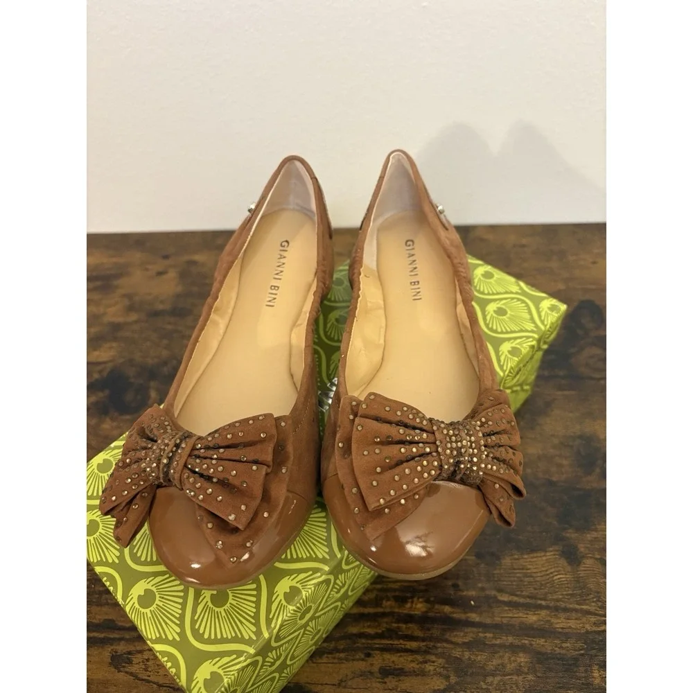 Gianni Bini Balletcore Madison Tan Patent Suede Bow Ballet Flats Brown 7