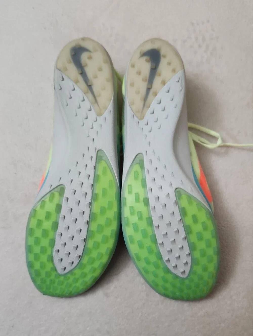 Nike aj0846 701