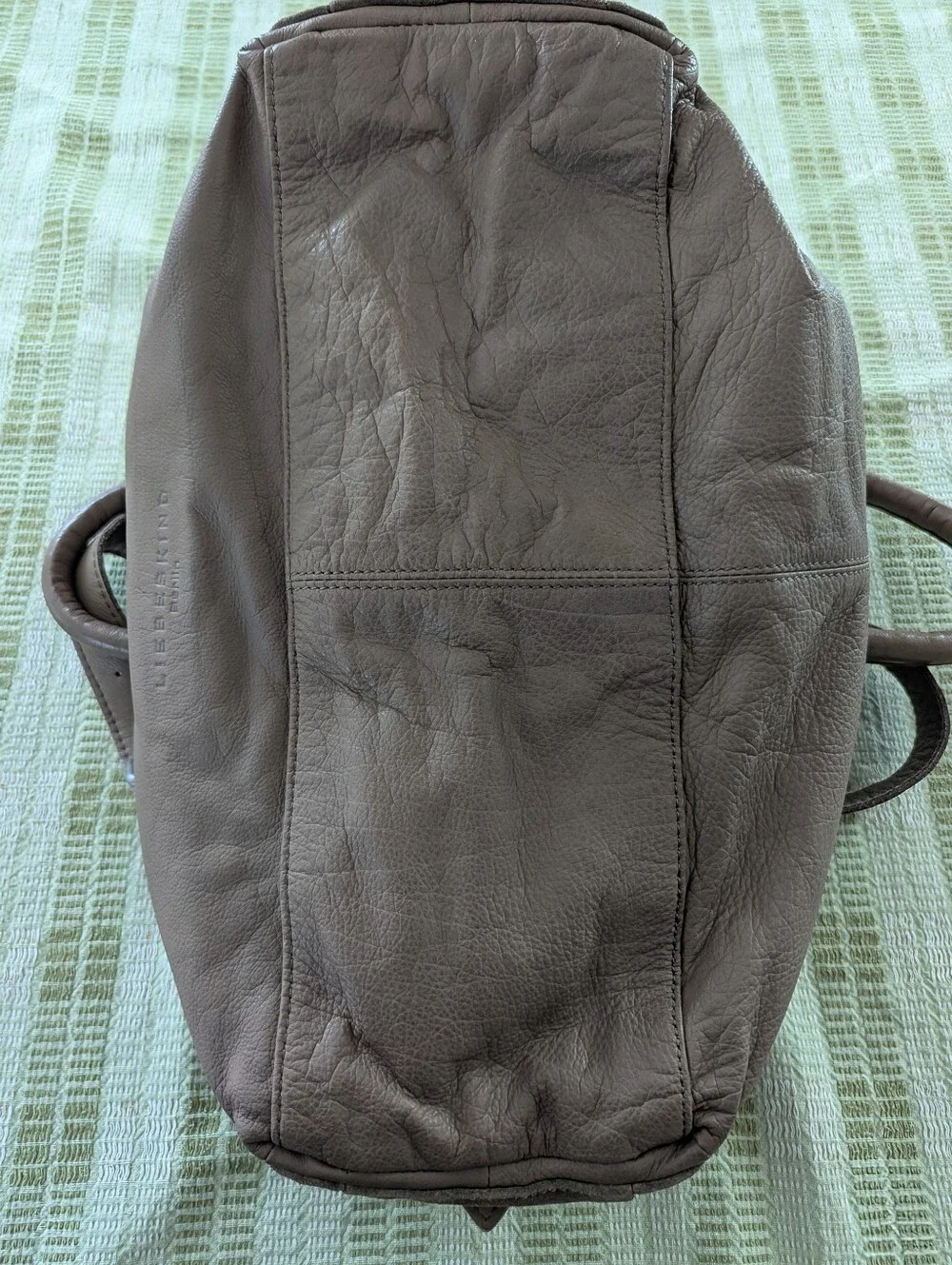 Liebeskind spacious leather