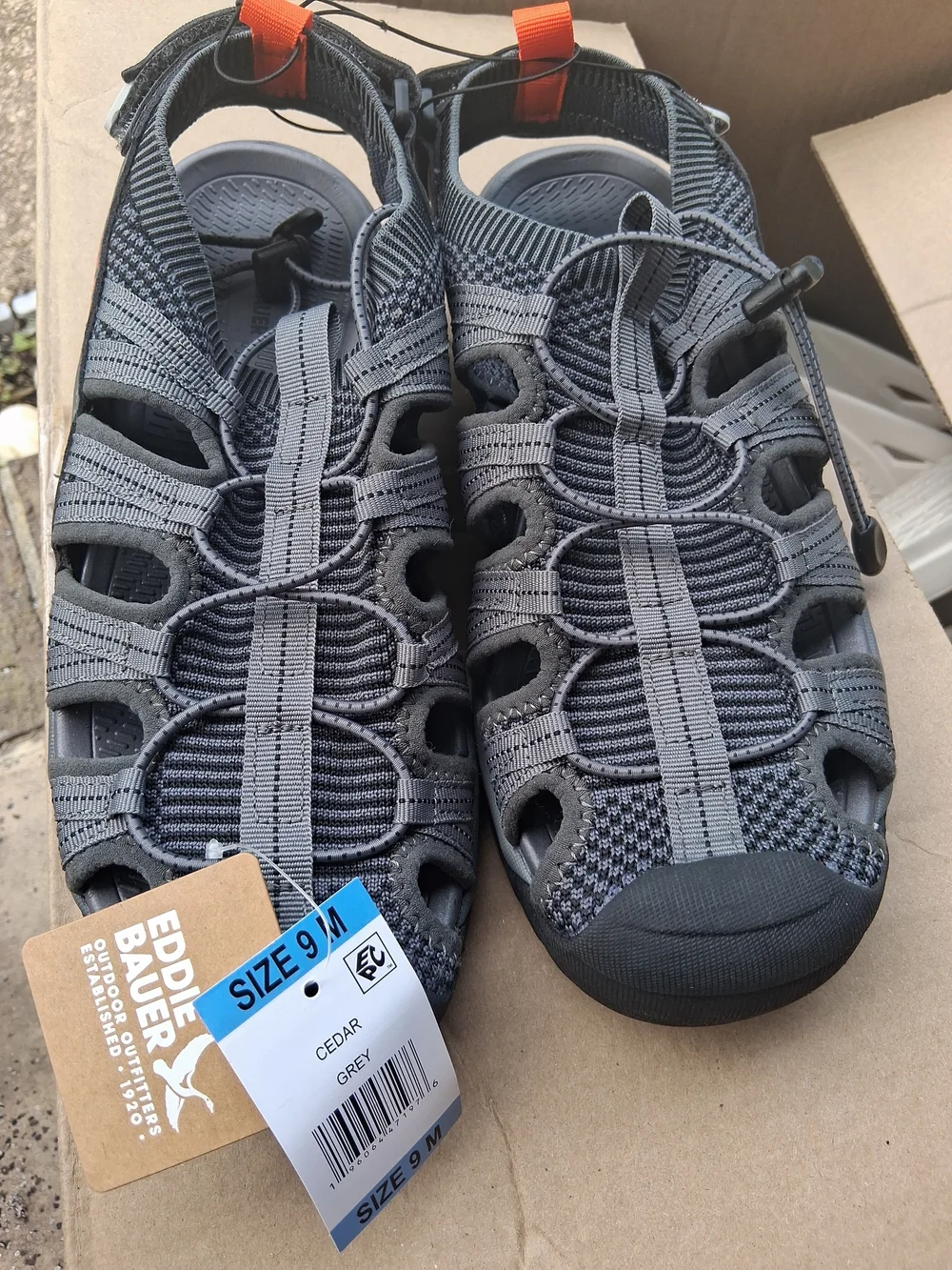 Eddie Bauer all cushioned