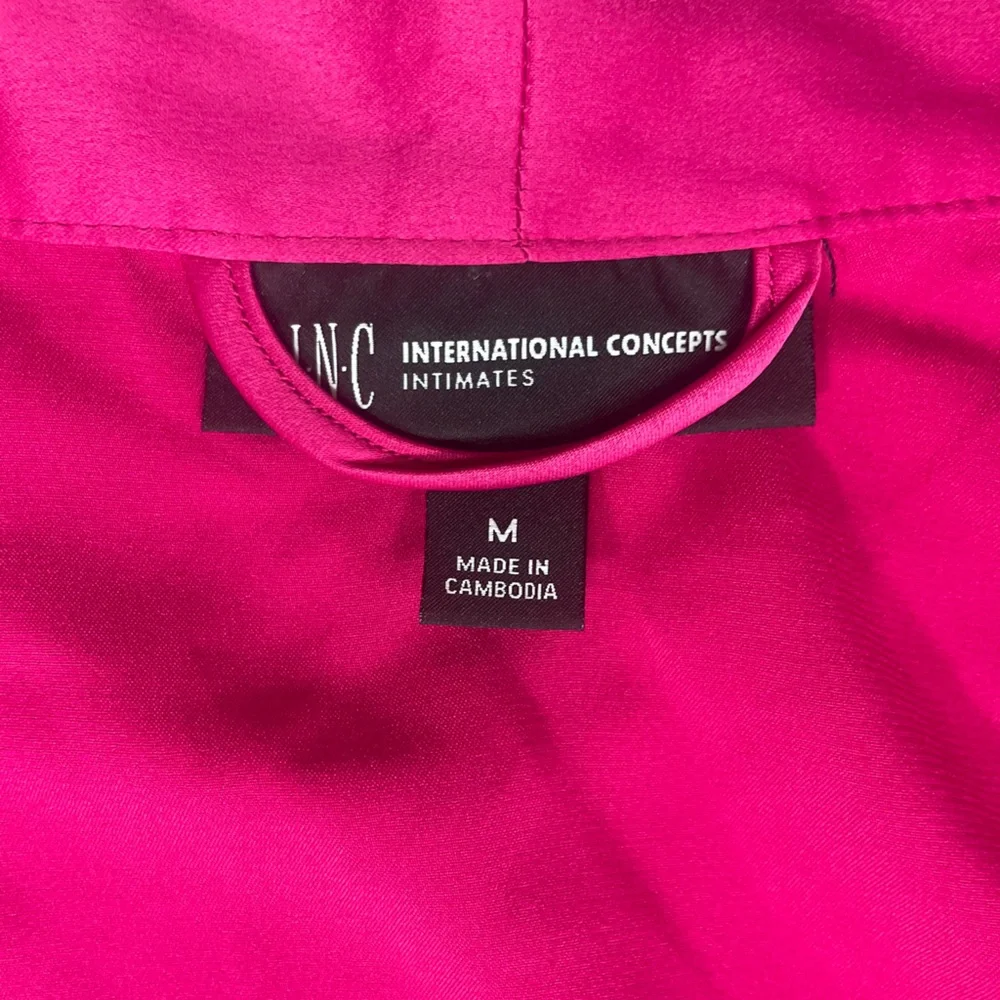 INC International Concepts chic satin