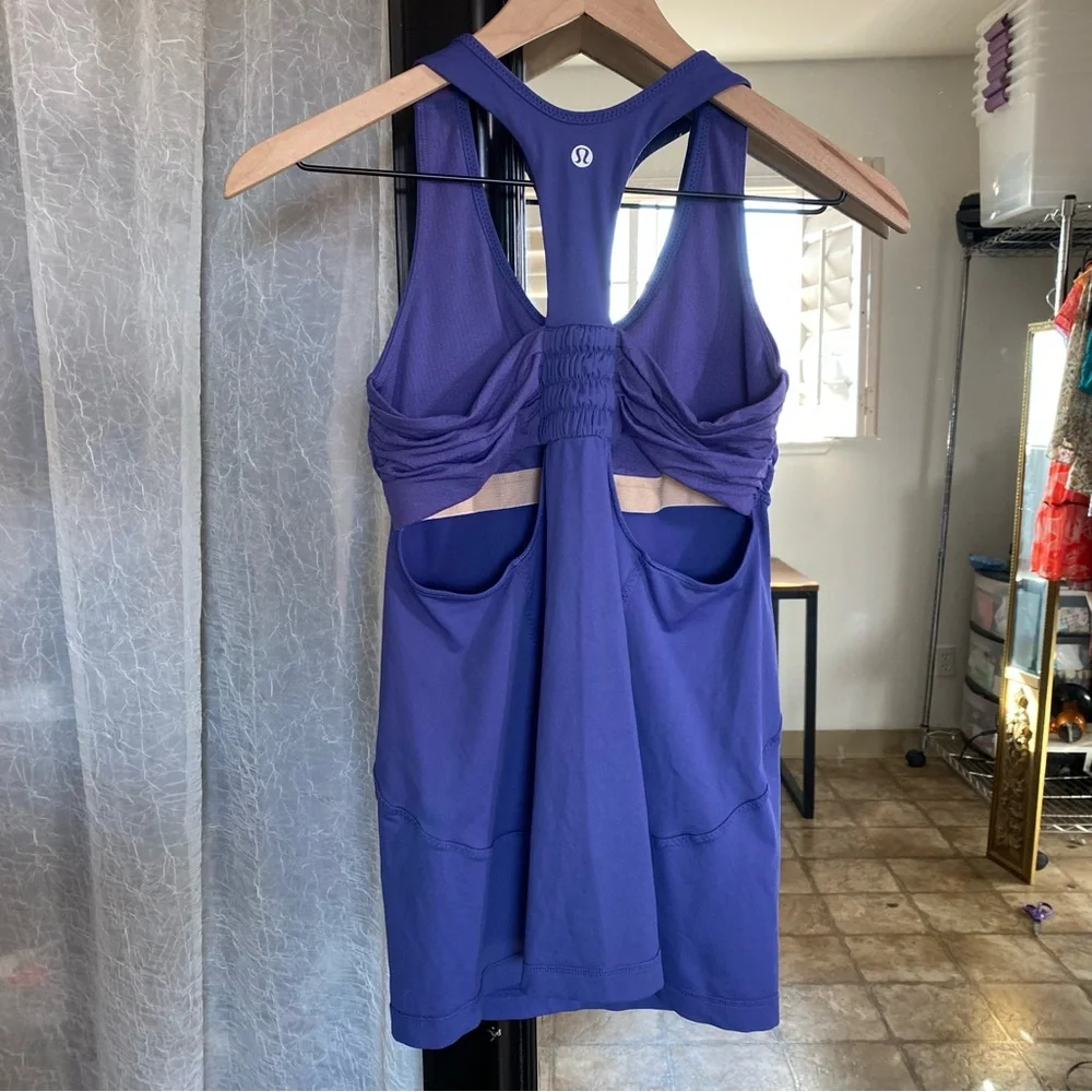 lululemon athletica no stains