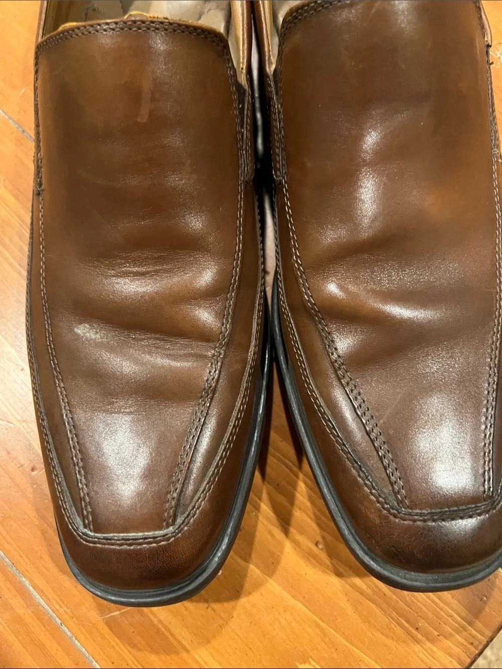 Clarks smooth tan