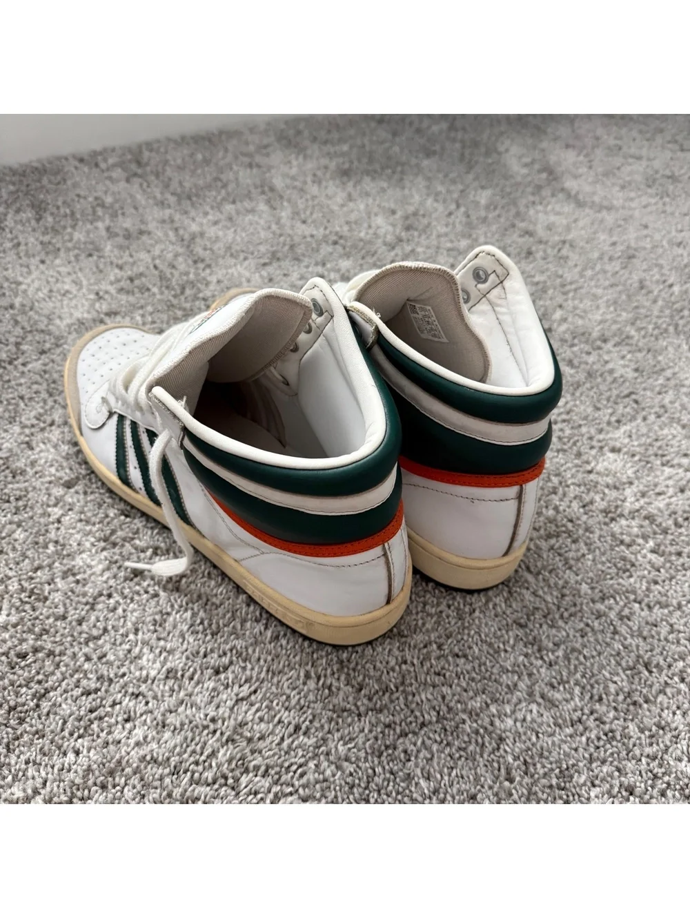 adidas these top