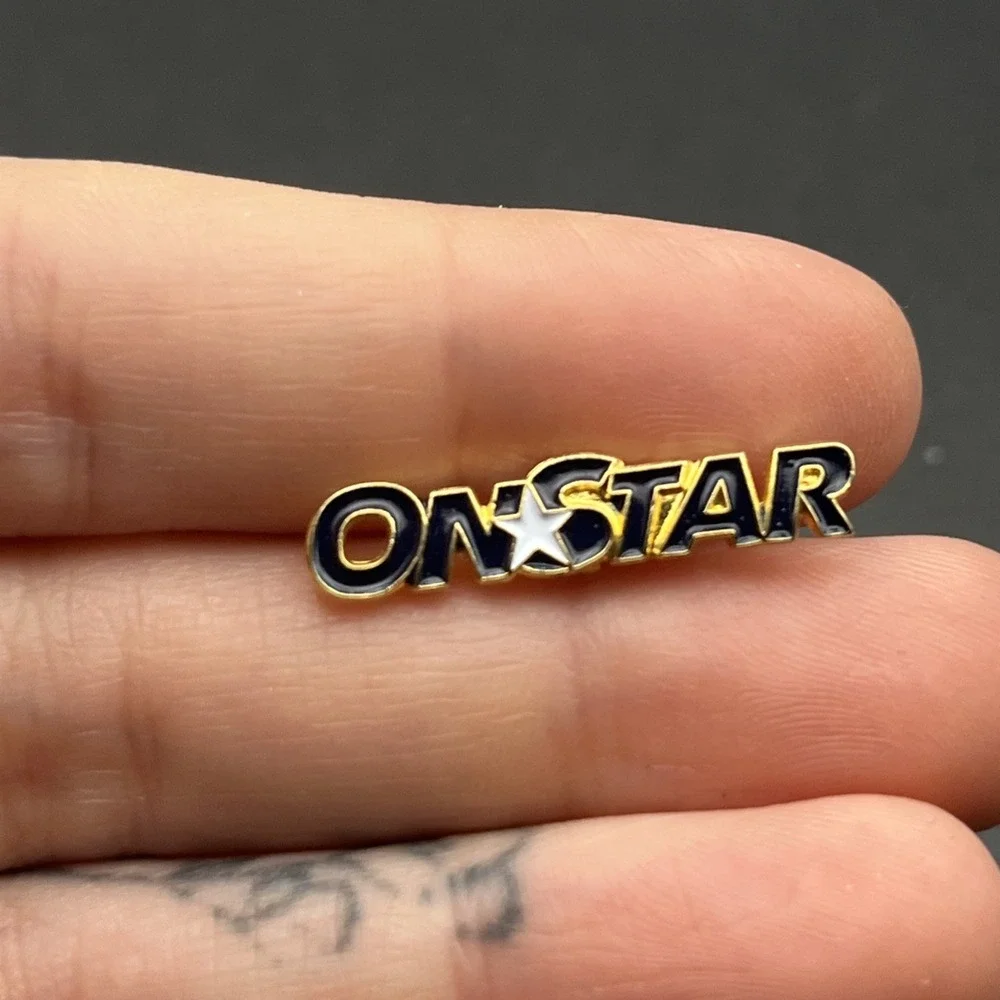 On‎ Star Crash Detection System Cars Vehicles Safety Lapel Hat Pin