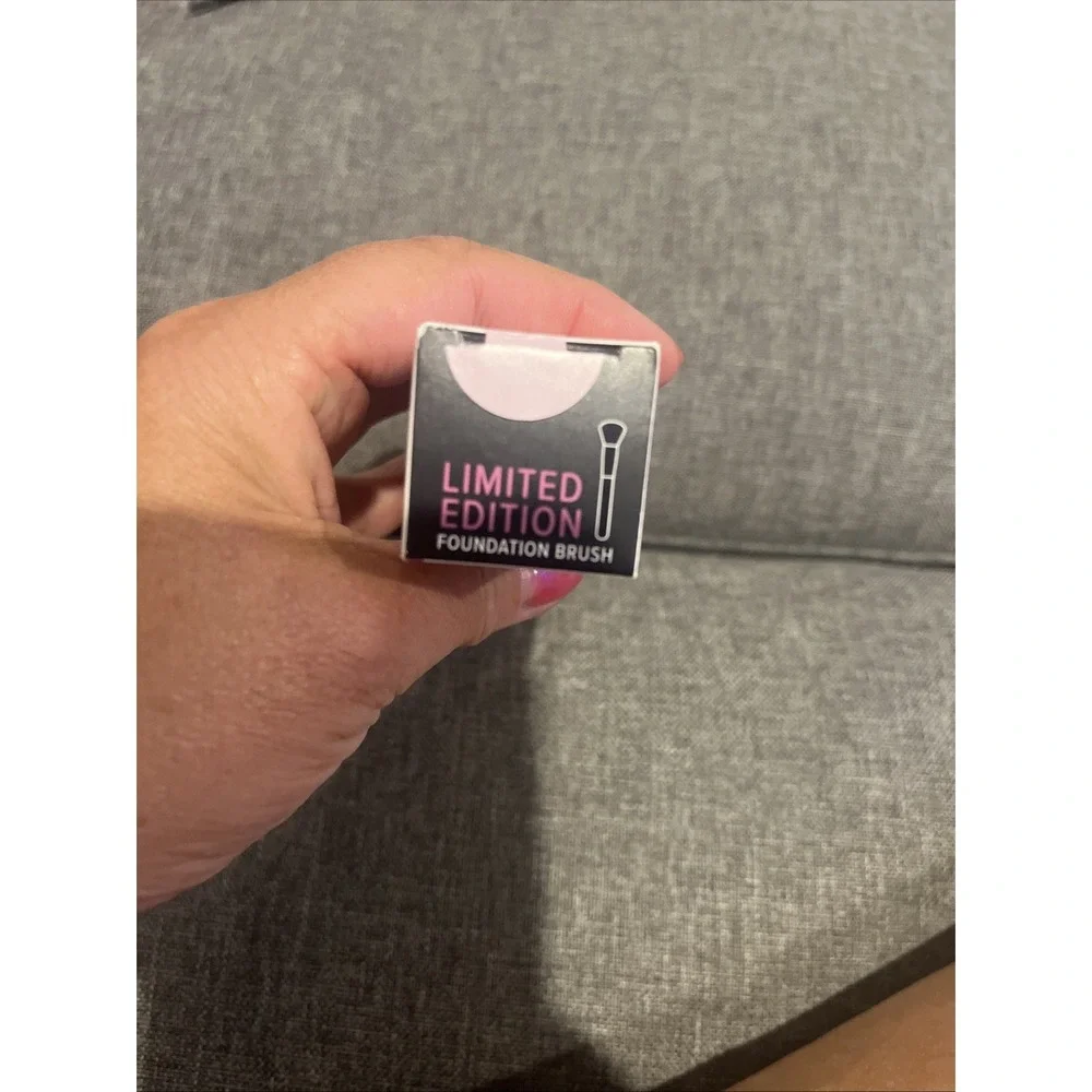 it cosmetics luxe cosmetics edition